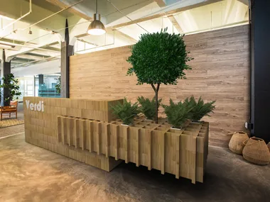 h_CRAFTWAND-Beech-reception-desk-CRAFTWAND-610710-rel580b4901.jpg
