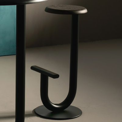 strong-high-stool-desalto-386786-rel969df644.jpg