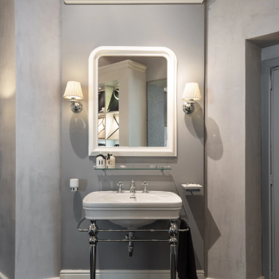 WHITE-MADAME-Devon-Devon-14807-rel64d0a17c.jpg