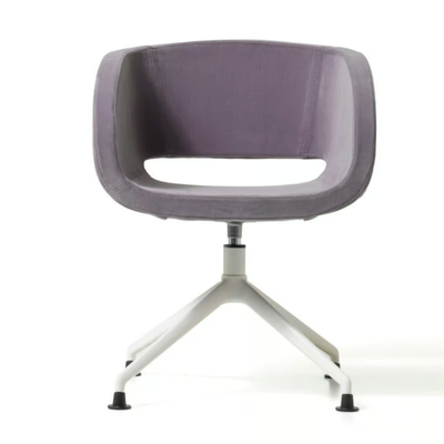 vanity-trestle-based-chair-diemme-466824-relea6c7d9f.jpg