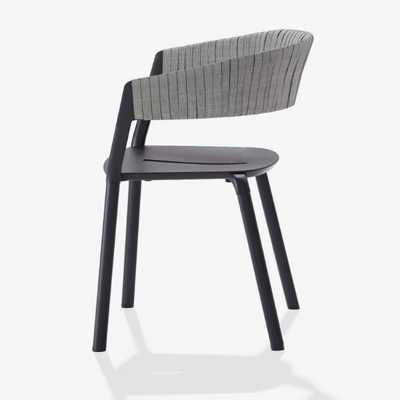 RIA-Chair-FAST-484803-rel15bd4fbb.jpg