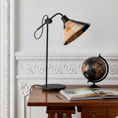 PARROT-Table-lamp-Forestier-629989-rel98c7fb33.jpg