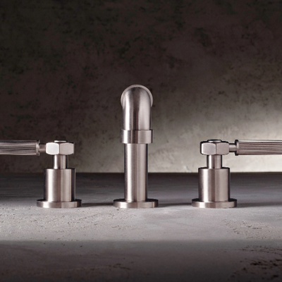 VINTAGE-3-hole-washbasin-tap-Graff-Europe-391626-rel9522203d.jpg