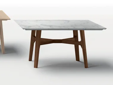 h_moor-square-table-kico-565233-rel28b5cc54.jpg