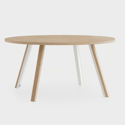round-table-lapalma-479238-rel2063e7af.jpg