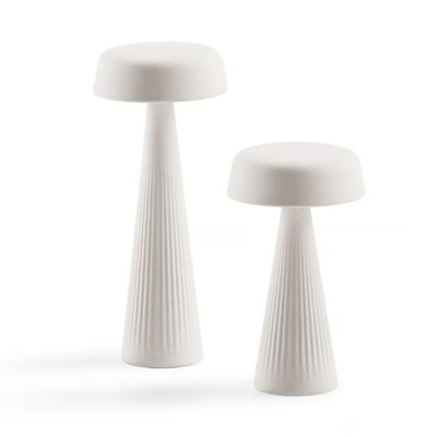 FADE-Outdoor-table-lamp-Plust-456624-rela4a5d978.jpg
