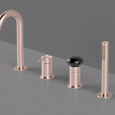 mir16-deck-mounted-bathtub-tap-radomonte-625840-rel1f0a0883.jpg