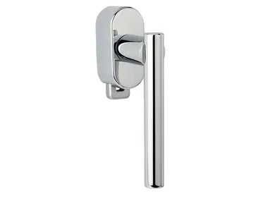 h_window-handle-on-rose-reguitti-470406-rel822844f7.jpg