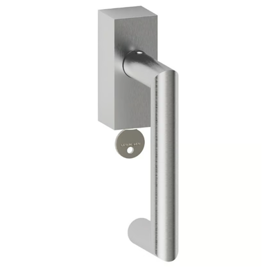 window-handle-on-rose-reguitti-471122-rel3135cfe7.jpg