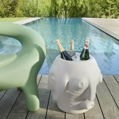 THREEBÙ-PARTY-SLIDE-597479-rel3675675d.jpg