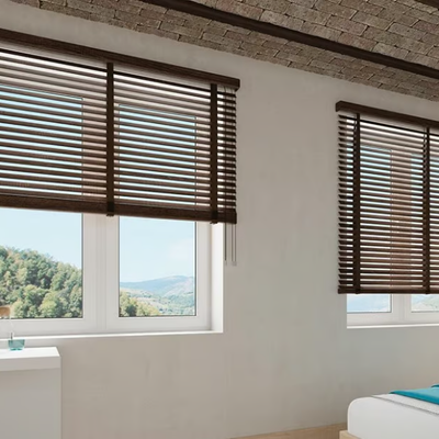 Wooden-Venetian-Blind-Saxun-637140-rel6d379ff4.jpg