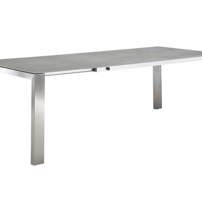 mono-extending-table-solpuri-588660-relfb18e02c.jpg