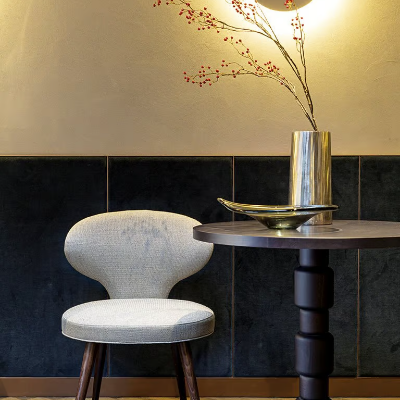 BERLINO-Round-table-Tirolo-392740-rel25aee541.jpg