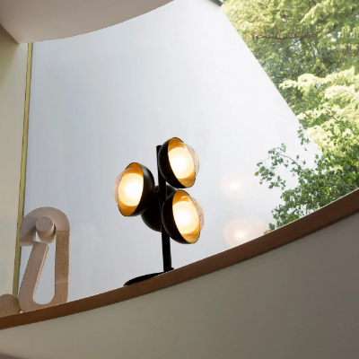 MUSE-Table-lamp-Tooy-278212-rel48b4fd42.jpg