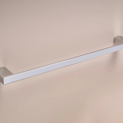 MAX-Towel-rail-Vallvé-549204-rel99c2982c.jpeg