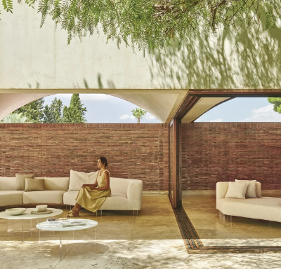 BELT-AIR-Coffee-table-Varaschin-614650-relf5e20197.jpg