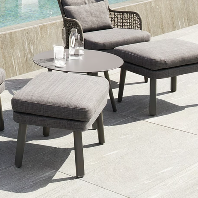 EMMA-Garden-pouf-Varaschin-360662-relabbc9484.jpg