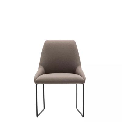 alya_andreu_world_SI1553_chair_2.webp