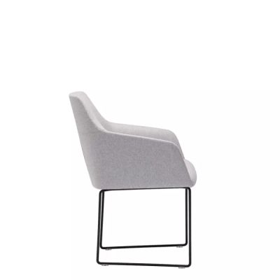 alya_andreu_world_SO1535_armchair_3.webp