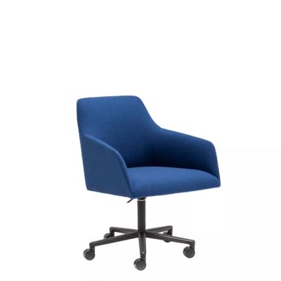 alya_andreu_world_SO1556_armchair_2.webp