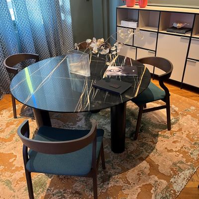 Table Pilotis Claouey Milan
