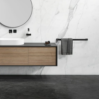 SHIFT-BLACK-Hotel-towel-rail-Geesa-536124-rel1b1311.jpg