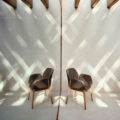 dedon-pdp-mood-caladio-armchair-02.jpg
