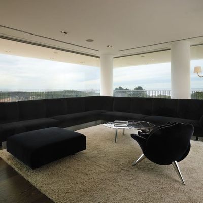 gallery-essential-01.jpg
