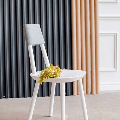 Na%C3%AFve+Chair+%28106%29.jpg