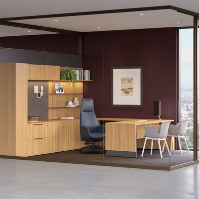07-Masters-tables-desks-ID030926125420216.jpg