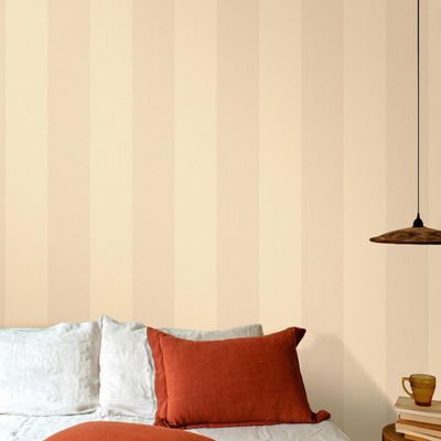 StripesStripes_Manoir_90742_Roomshot_Web_LR___slide_617_822.jpg