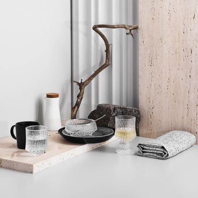 1006152_iittalaemea_02_iittala-teema-milk-jar-02-l-white.jpg
