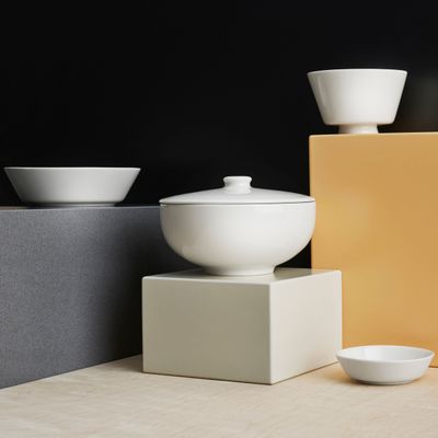 1022989_iittalaemea_02_iittala-teema-tiimi-dish-12-cm-white.jpg