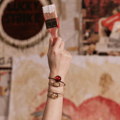 lalique-crystal-jewellery-cabochon-gold-luster-and-red-leather-bracelets_4383d125-d5c3-4773-b577-77882d3d8053.png