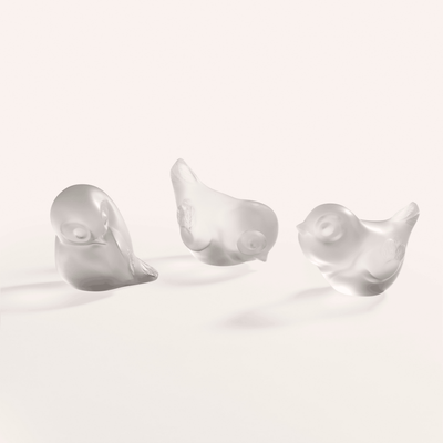 lalique-crystal-decorative-objects-piou-piou-sculptures-patina-coral_95cc1056-115f-4369-81c3-2f8cffec349b.png