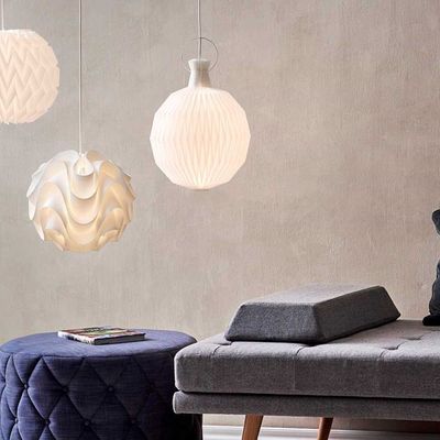 leklint101_pendant_org_hang-up_lifestyle_2.jpg