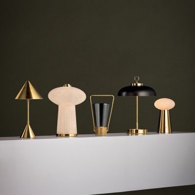 FORDS Rechargeable Table Lamp - Image 5