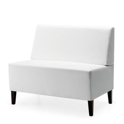 montbel-lounge-seating-linear-02452.jpg