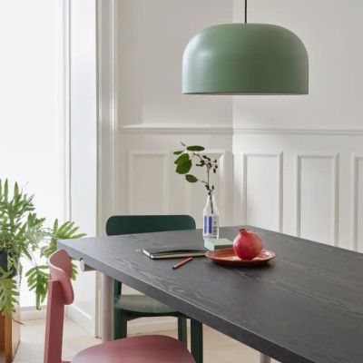 GetImage.ashx?image=%2fFiles%2fImages%2fPWTBS_TUBBY+TUBE+table_black+stained+ash_BONDI+Chair_Jaipur_cedar+green_QUAY+pendant_pine.jpg&width=640&format=webp