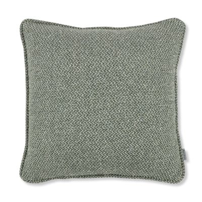 RC794-03-aikana-55cm-cushion-faroe_04.jpg