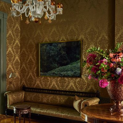 Front-Parlor-2_246.jpg