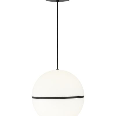 Hanea Grande Pendant Details