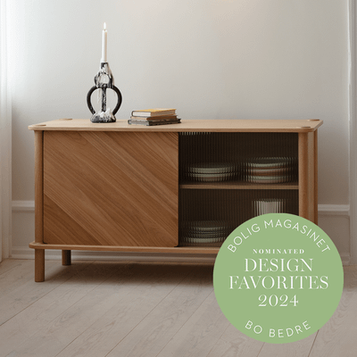 Italic | sideboard