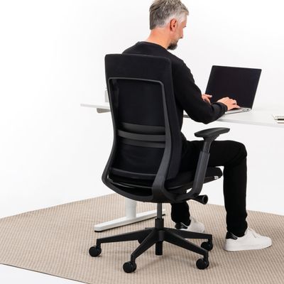yaasa-bf-bundle_chair-essential_b6-00001-01_b6-00001-02_b6-00001-03_b6-00001-04_b6-00001-05_b6-00001-06_b6-00001-07.jpg
