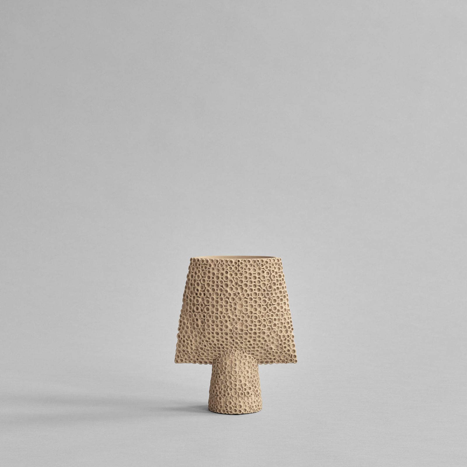 Sphere Vase Square Shisen, Mini - Sand by 101 copenhagen