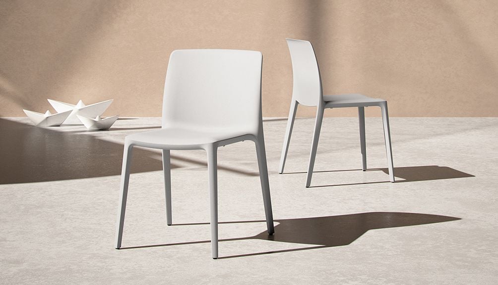 Fluit recycled chairs by ACTIU
