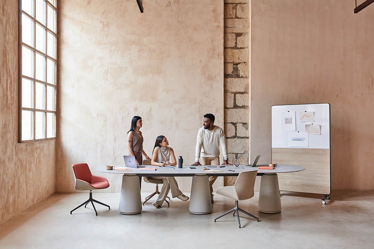 Longo cabinets by ACTIU