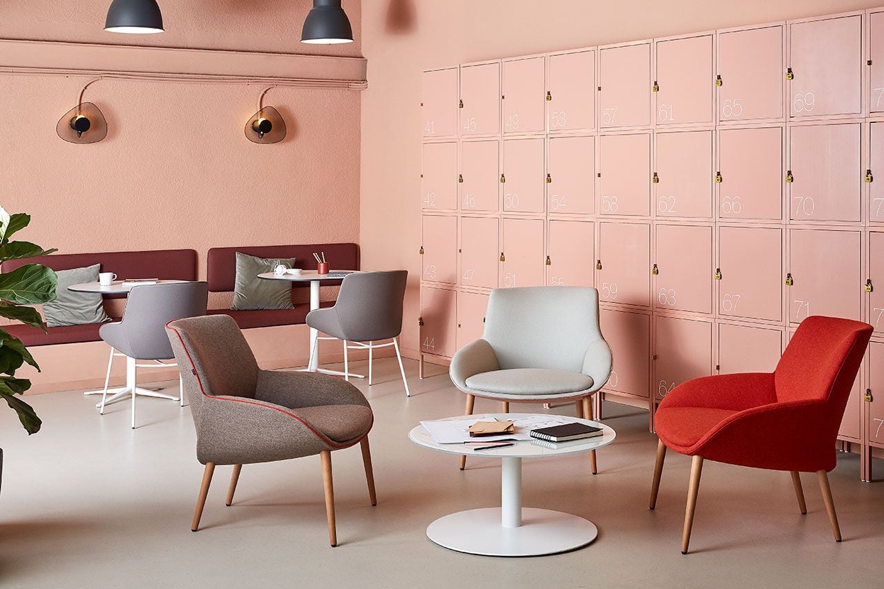 Noom 10 by ACTIU
