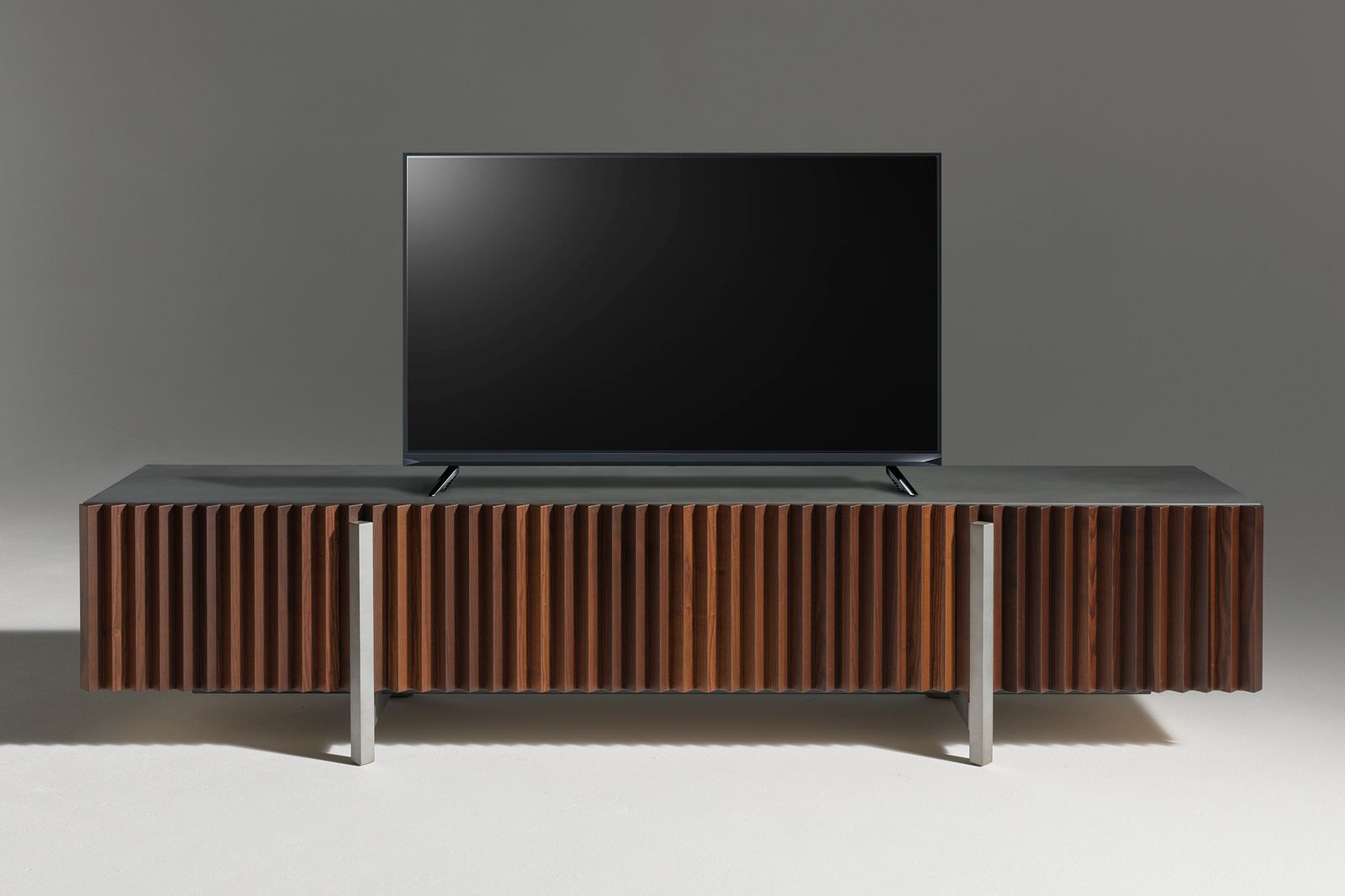 Ara Tv by ALBEDO