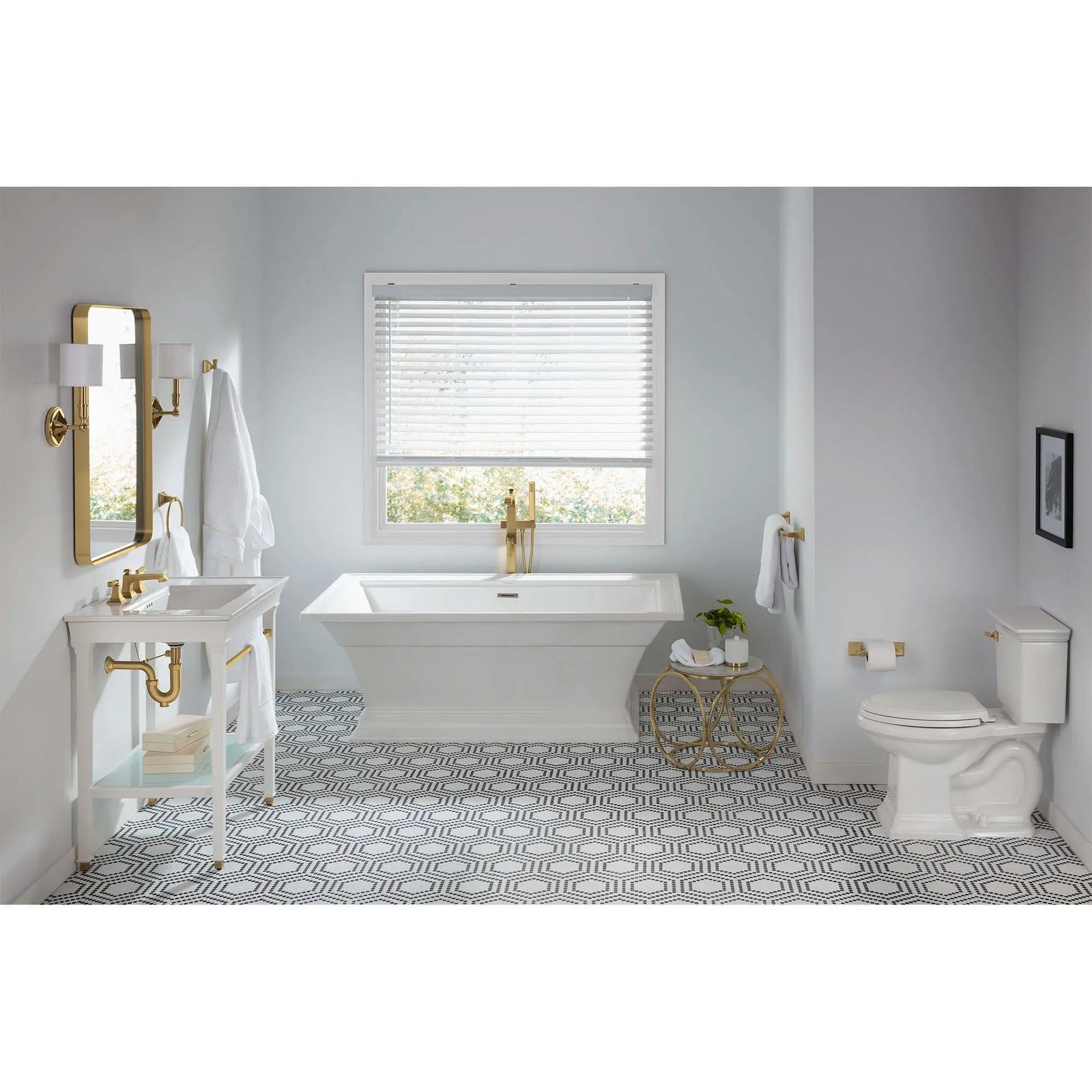 Town Square S Vanity Top with 8-Inch Widespread by American Standard